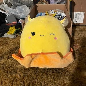 dumbo jelllyfish squishmallow